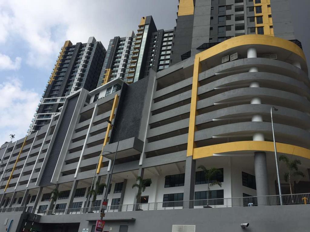 Silk Sky Residence Seri Kembangan Bagian luar foto