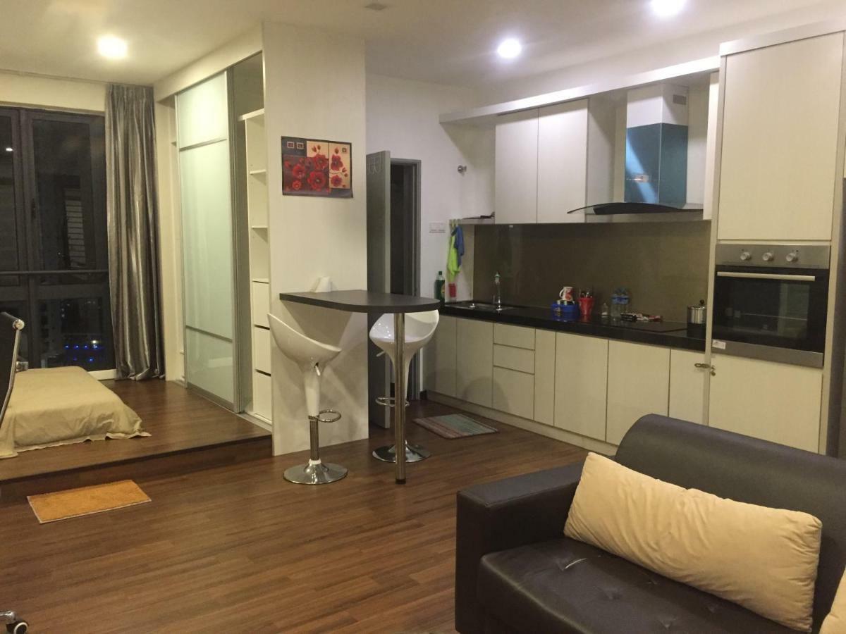 Silk Sky Residence Seri Kembangan Bagian luar foto